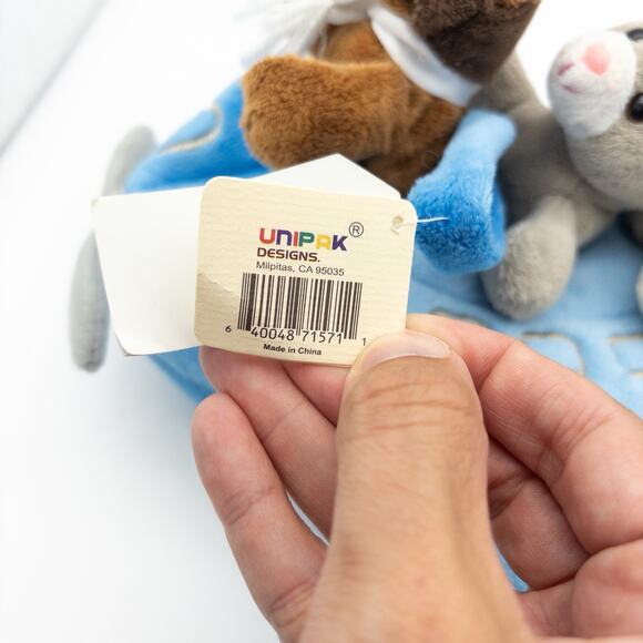 NEW Unipak Designs 10” Airplane Plush Holder With 3 Finger Animal Pilot Puppets - Picture 12 of 13